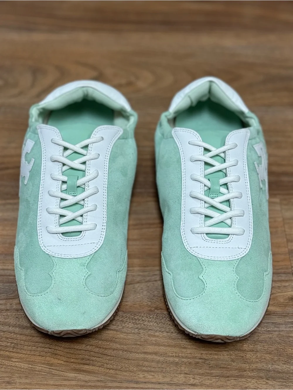 Tory Burch Mint Green Suede Leather Sneakers Size 9 NWOB